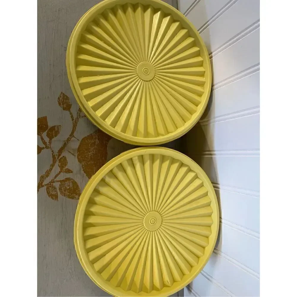 Tupperware two vintage